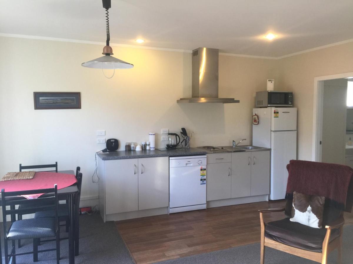 Watson'S Cottage Masterton Esterno foto